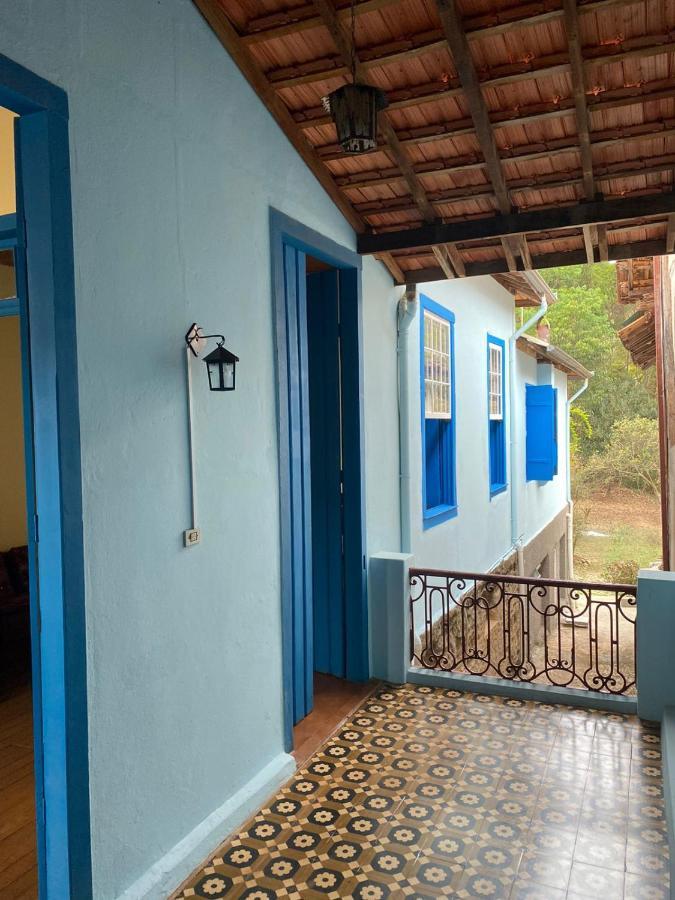 Casa Estilo Colonial, No Centro De Aiuruoca-mg. *